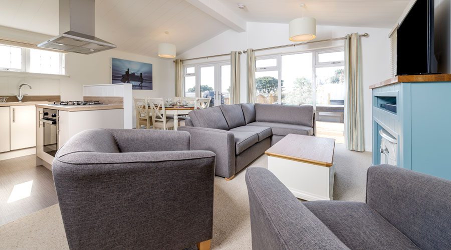 Surf Lodge with hot tub in Woolacombe Bay